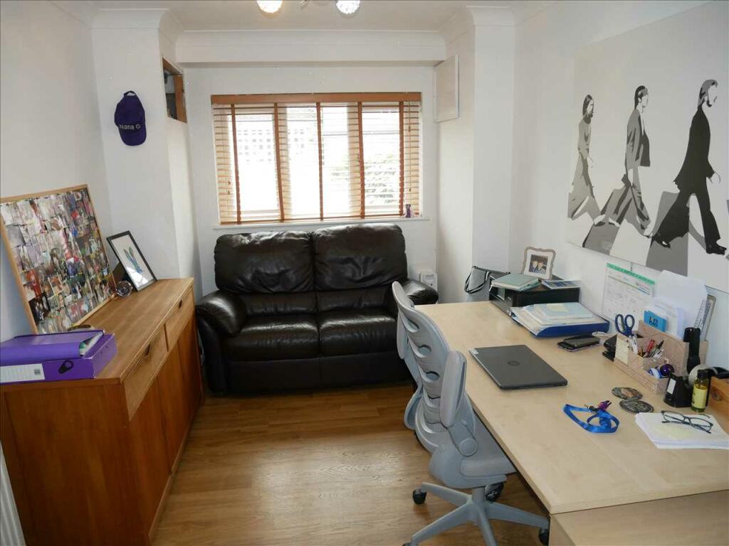 Additional image 4 of Oak Rise, Coleshill