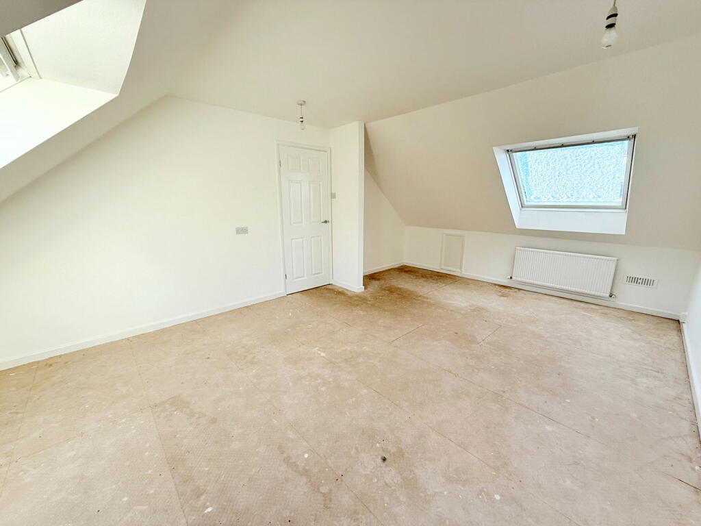 Additional image 13 of Gedney Close, Shirley