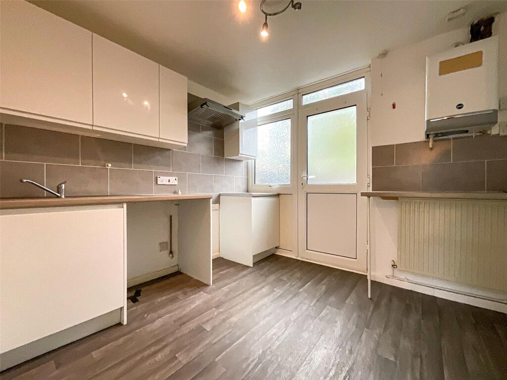 Additional image 21 of Elizabeth Drive, Tamworth, Staffordshire, B79