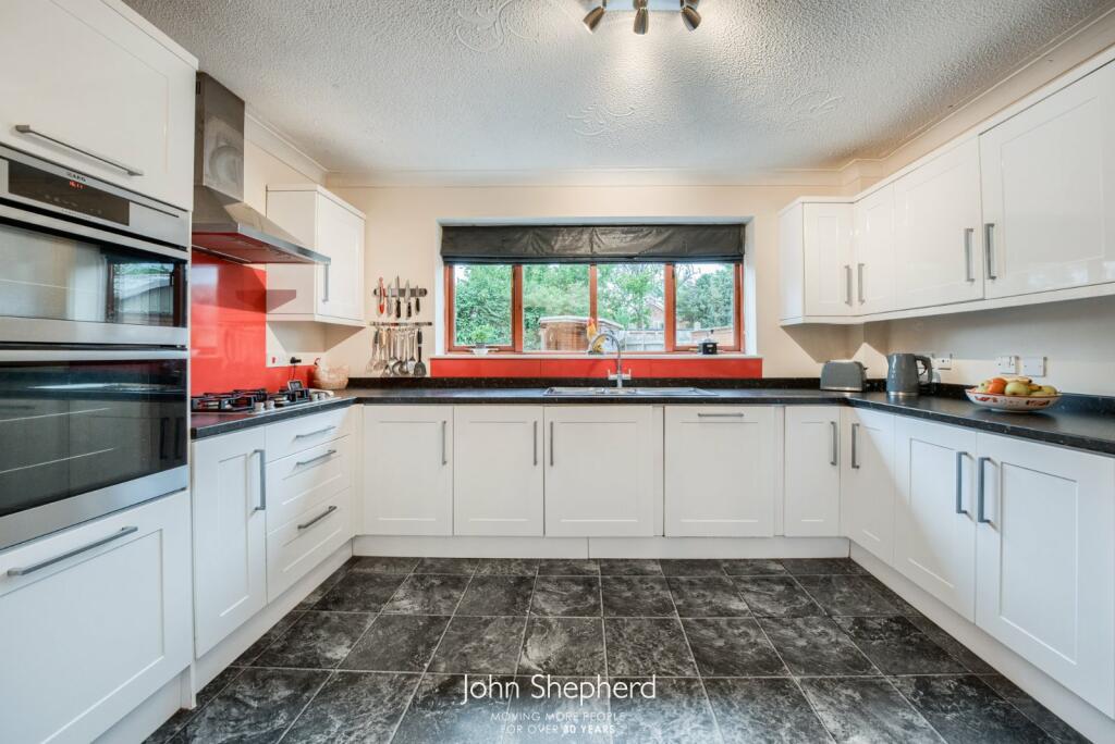 Additional image 17 of Badbury Gardens, Studley, Warwickshire, B80