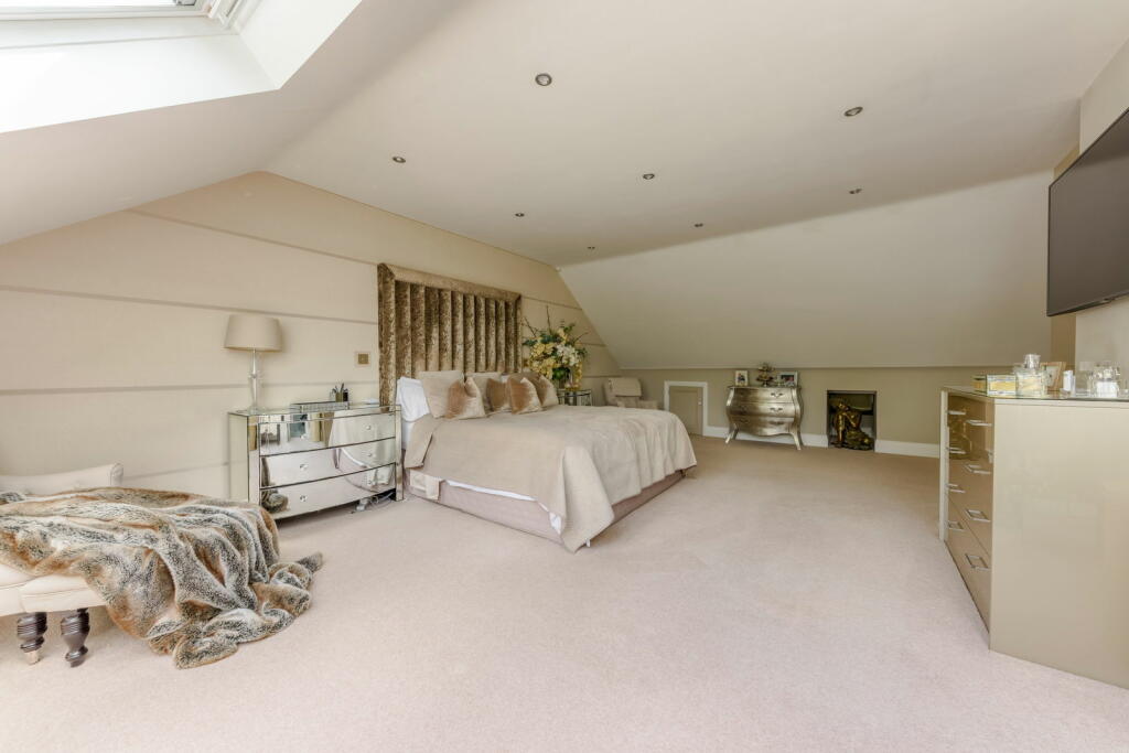 Additional image 22 of Birmingham Road, Lydiate Ash, Bromsgrove, B61 0HX