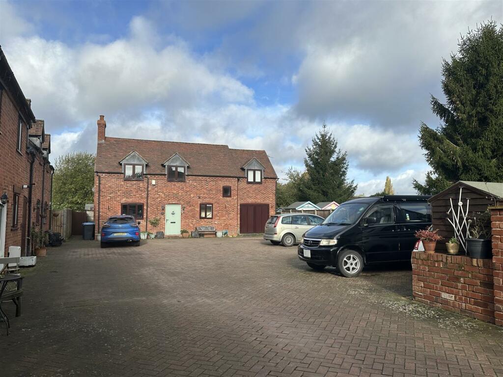 Additional image 18 of Swan Court, Swan Street, Alcester