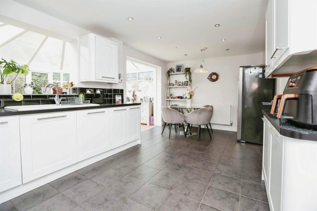 Additional image 3 of Smiths Way, Water Orton, BIRMINGHAM