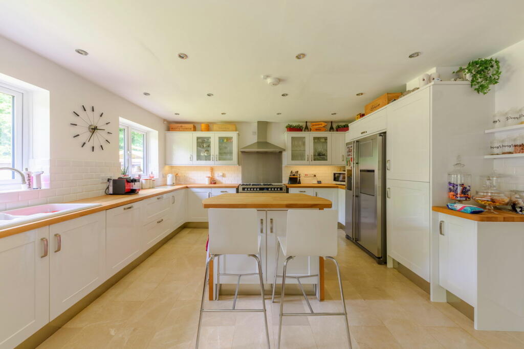 Additional image 7 of Birmingham Road, Lydiate Ash, Bromsgrove, B61 0HX