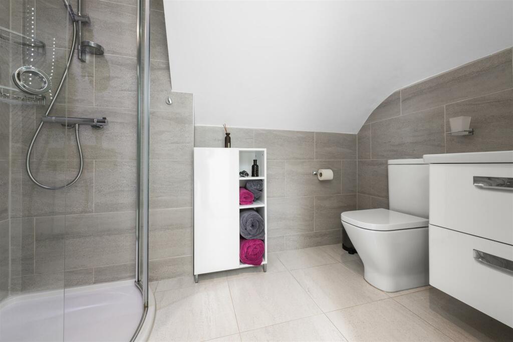 Additional image 19 of Hanbury Road, Dorridge