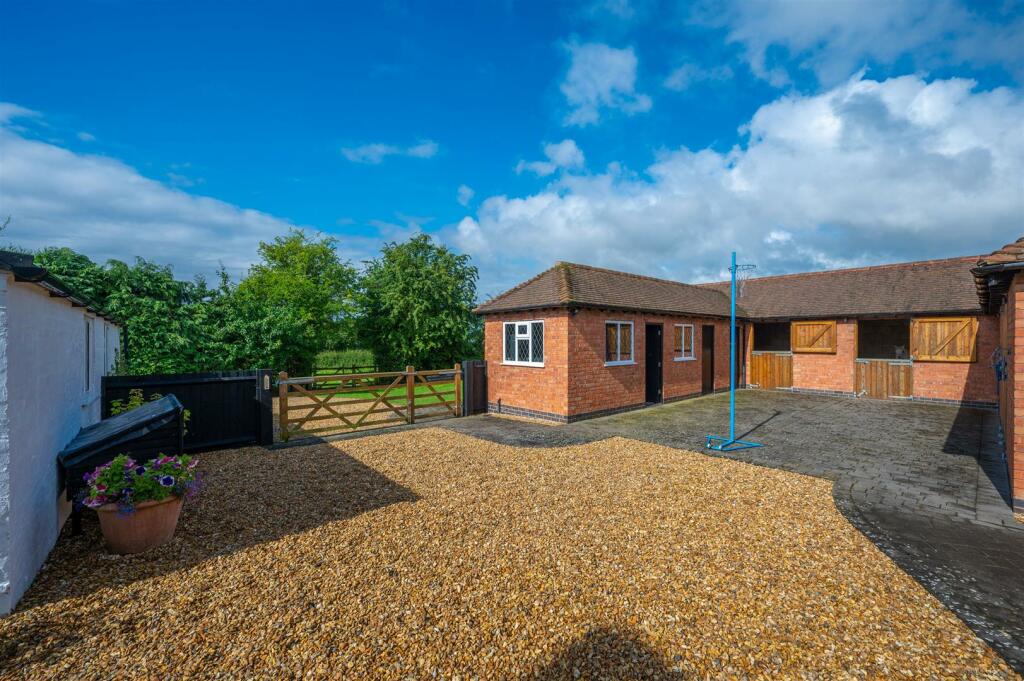 Additional image 39 of Stratford Road, Cranhill