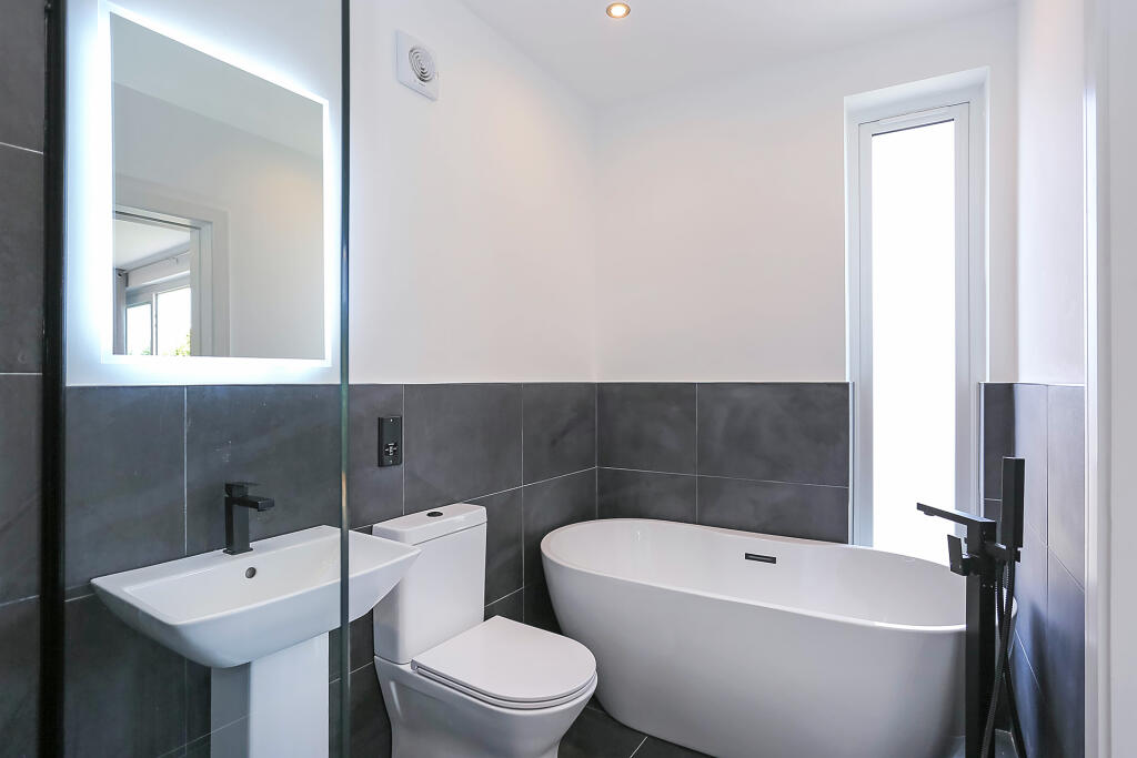 Additional image 33 of Reservoir Road, Solihull