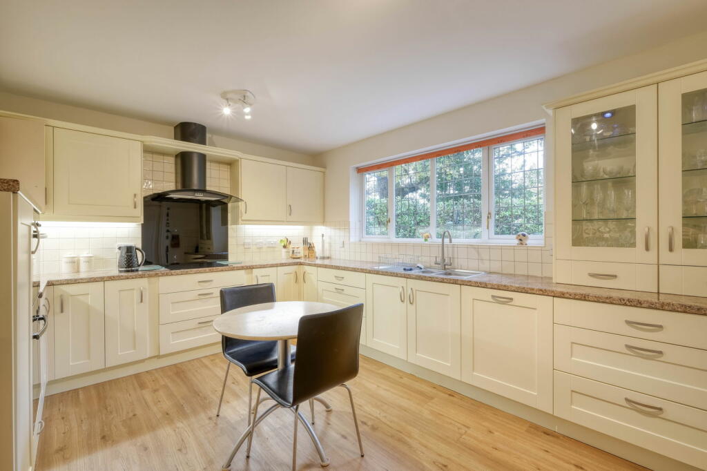 Additional image 5 of Purshall Close, Southcrest, Redditch B97 4PD