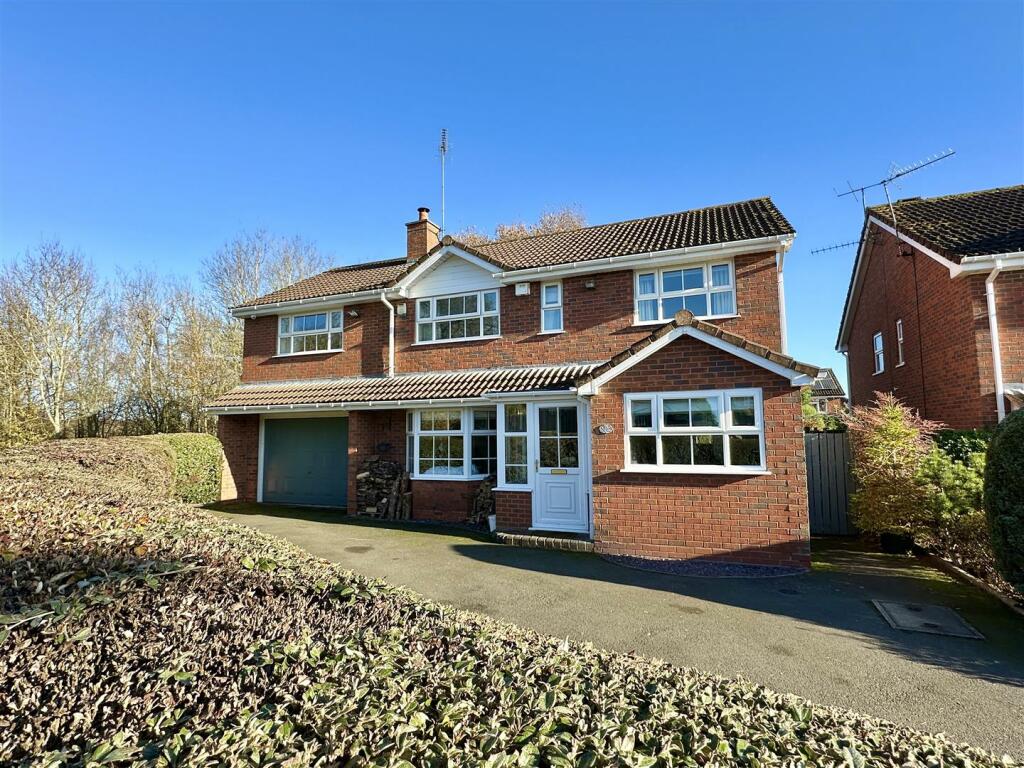 Additional image 37 of Coleshill Close, Hunt End, Redditch