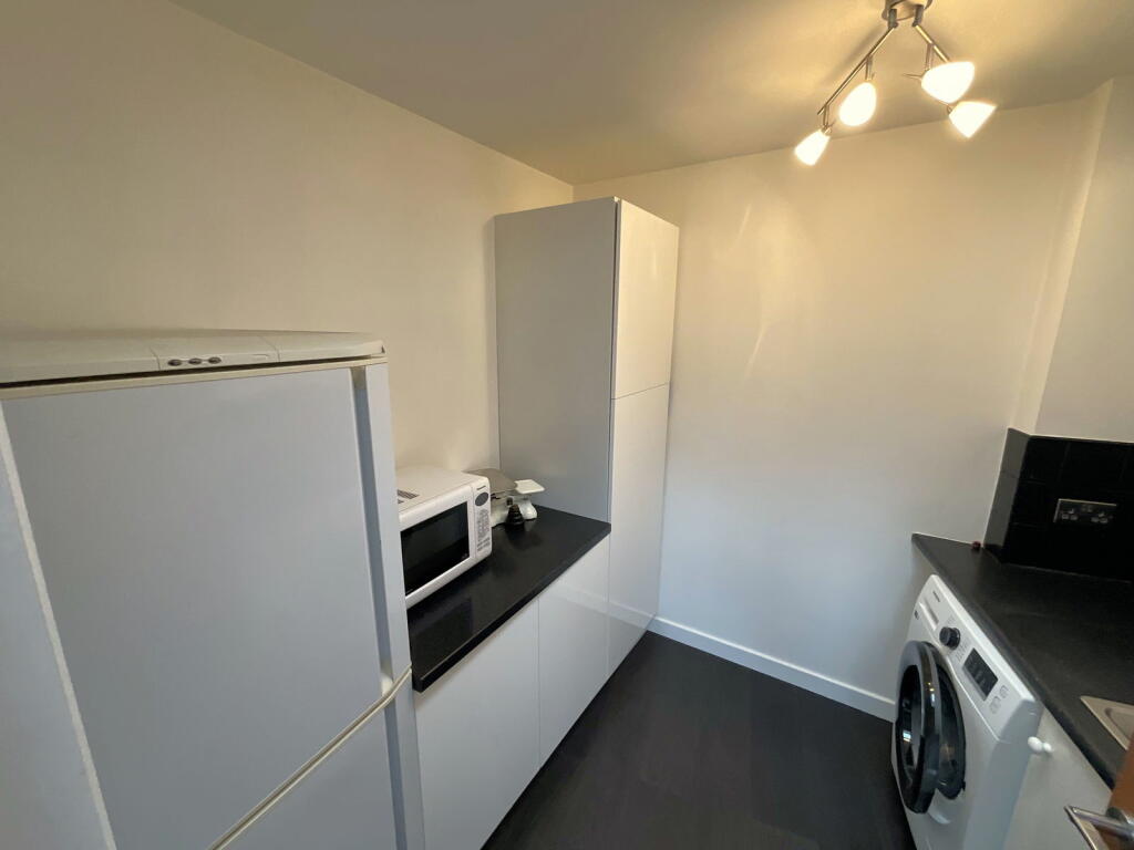 Additional image 9 of HALESOWEN, Newfield Crescent