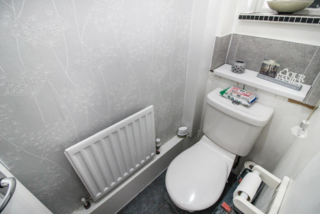 Additional image 5 of Willow Close, Bromsgrove, B61