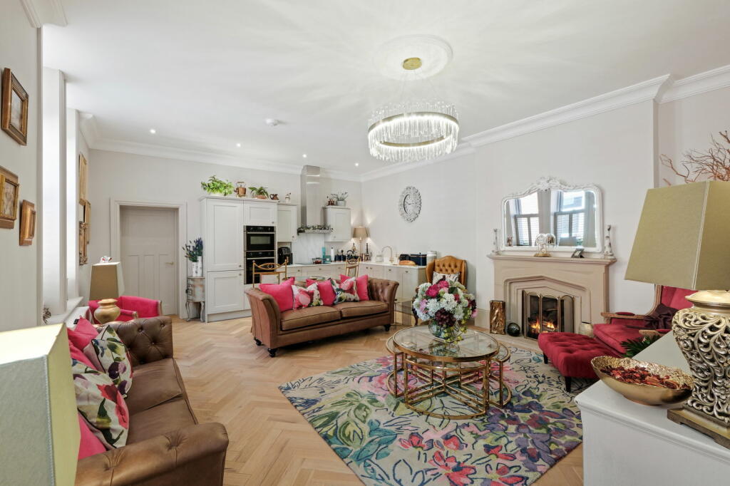 Additional image 3 of Barnsley Hall, Barnsley Hall Road, Bromsgrove, Worcestershire, B61 0TX