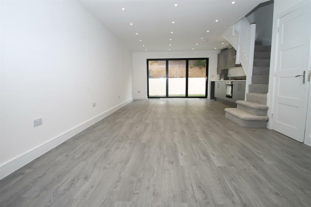 Additional image 18 of Barrs Road, Cradley Heath