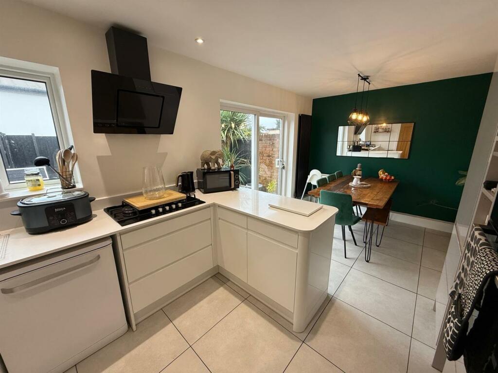 Additional image 22 of Wallace Rise, Cradley Heath, B64 7LP