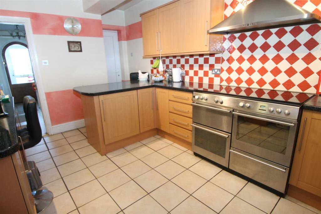 Additional image 19 of Greenhill Road, Halesowen