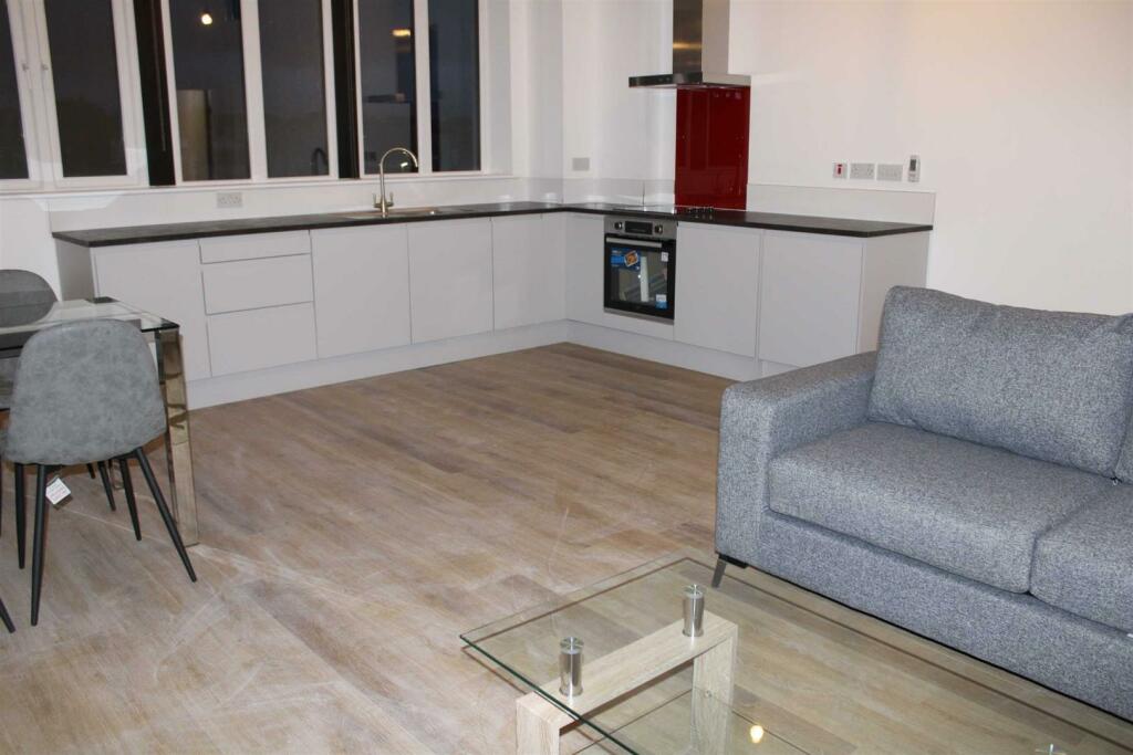 Additional image 2 of 150 High Street, West Bromwich