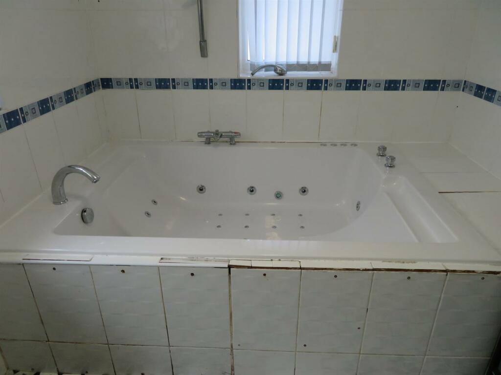 Additional image 9 of 15, Monk Road, Birmingham, B8 2TR