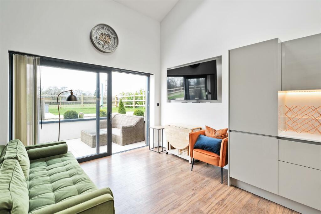 Additional image 3 of Arbour Tree Lane, Chadwick End