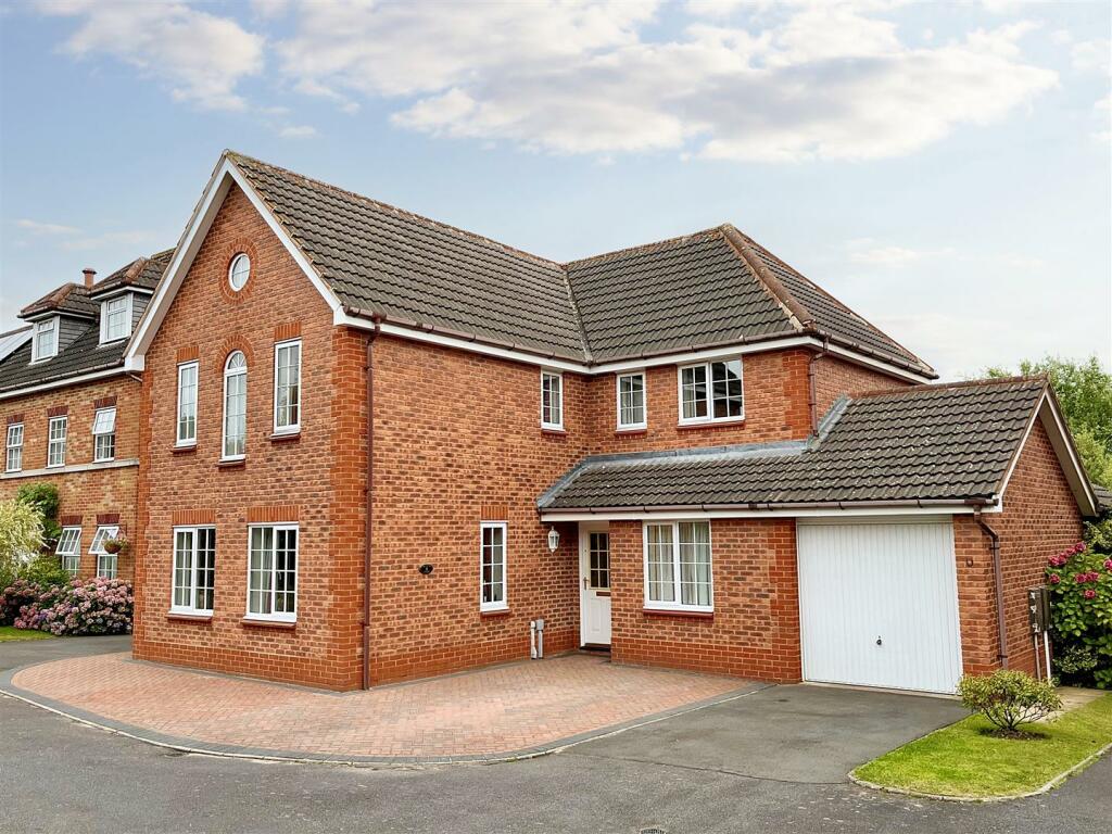 Additional image 29 of Meadow Close, Walmley, Sutton Coldfield