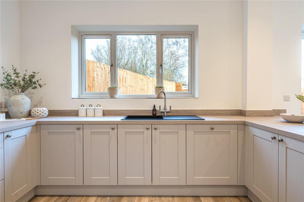 Additional image 4 of EGAN CLOSE, Dordon, Tamworth, Warwickshire, B78