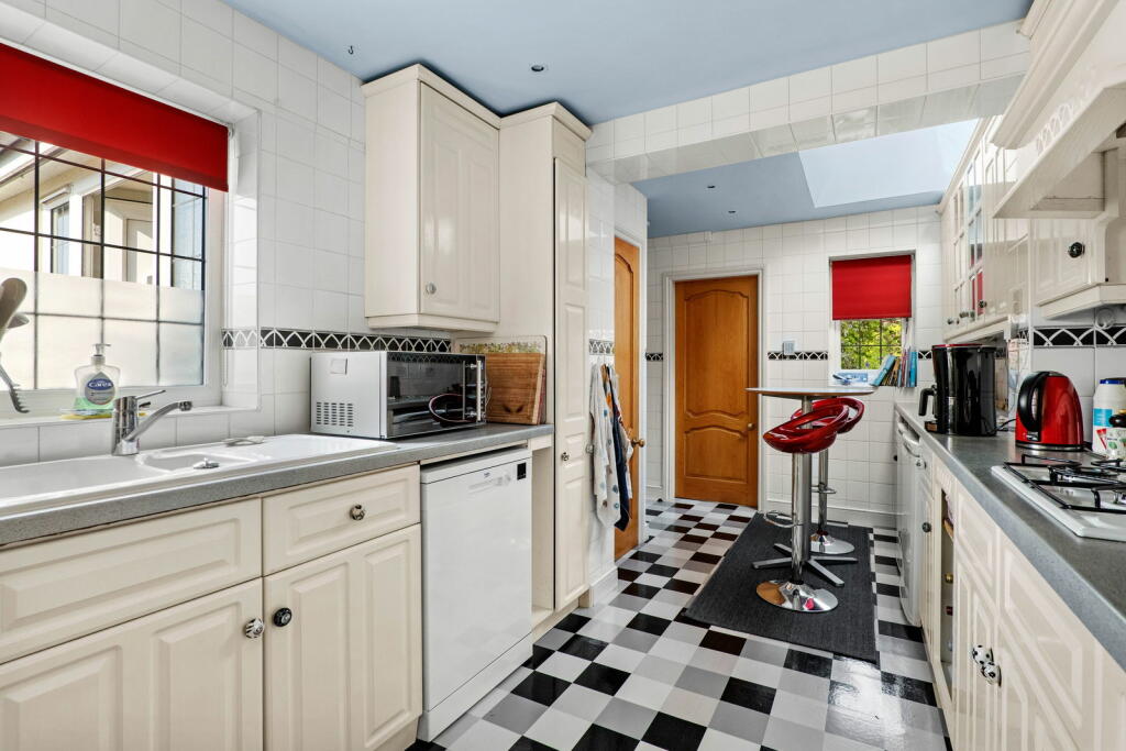 Additional image 16 of Evesham Road, Astwood Bank, Redditch, B96 6DT