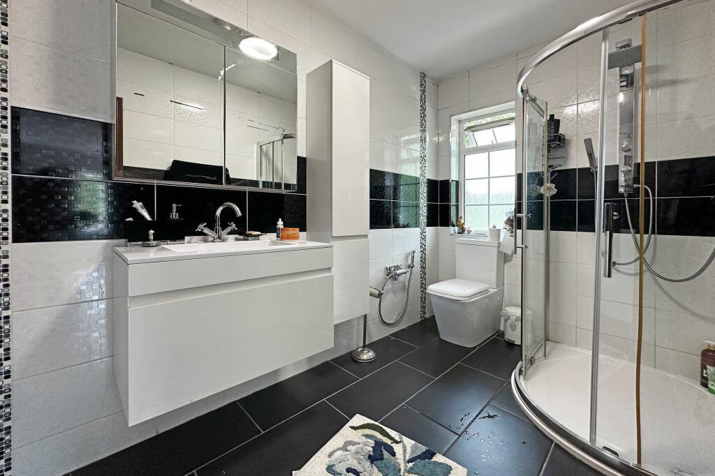 Additional image 20 of Lady Byron Lane, Knowle, B93