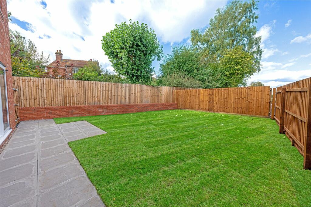 Additional image 48 of Egan Close, Dordon, Tamworth, B78