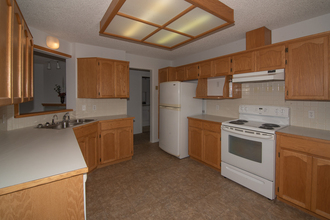 Additional image 3 of 45765 Spadina Ave