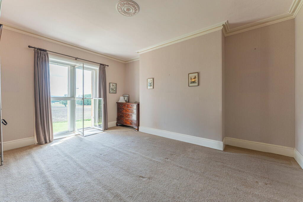 Additional image 8 of Apartment 3, Grafton Court, Temple Grafton B49 6NY