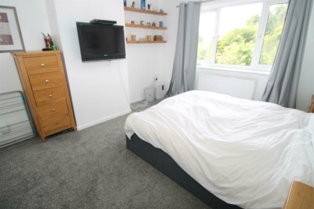 Additional image 24 of Manor Lane, Halesowen, B62