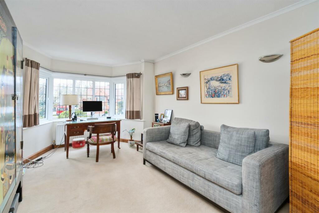 Additional image 15 of Park Avenue, Solihull, B91