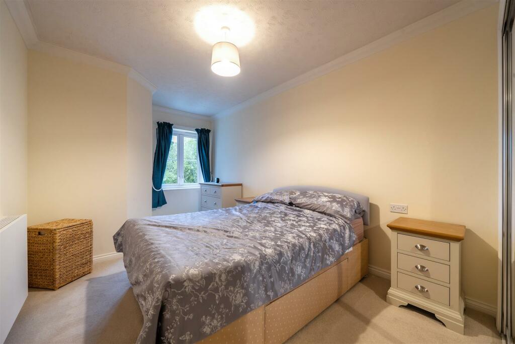 Additional image 4 of Woolmans Lodge, Shirley, Solihull