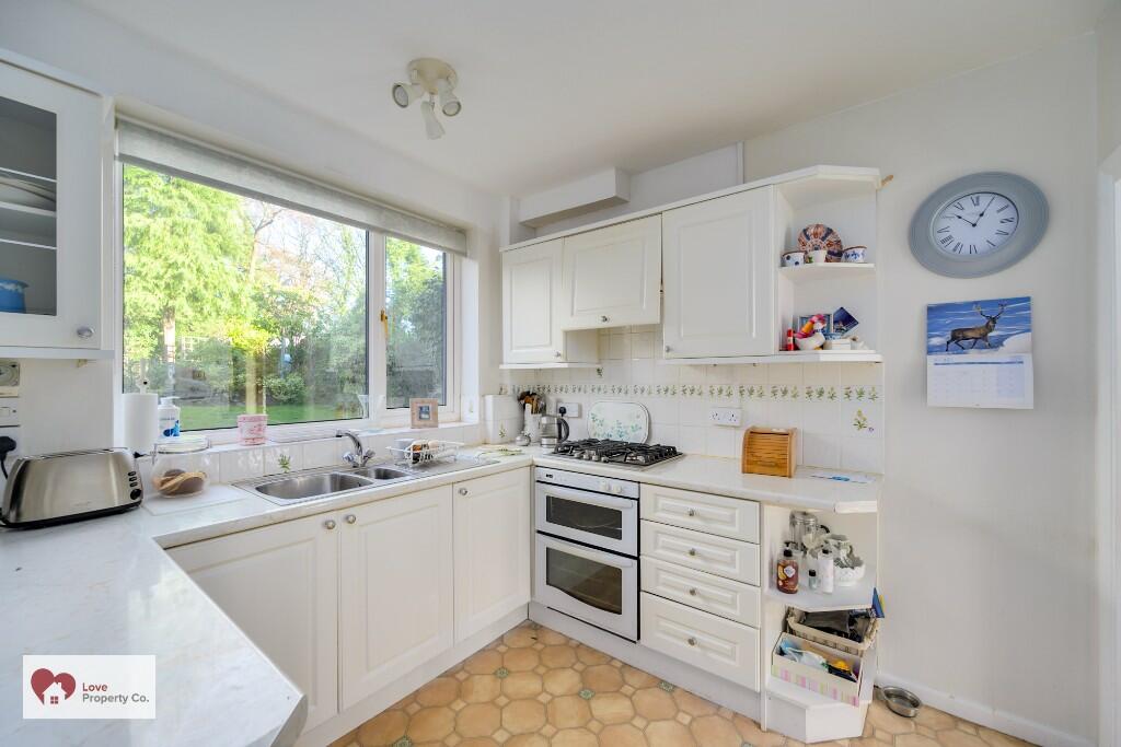 Additional image 8 of Bradbury Road, Solihull, B92 8AE