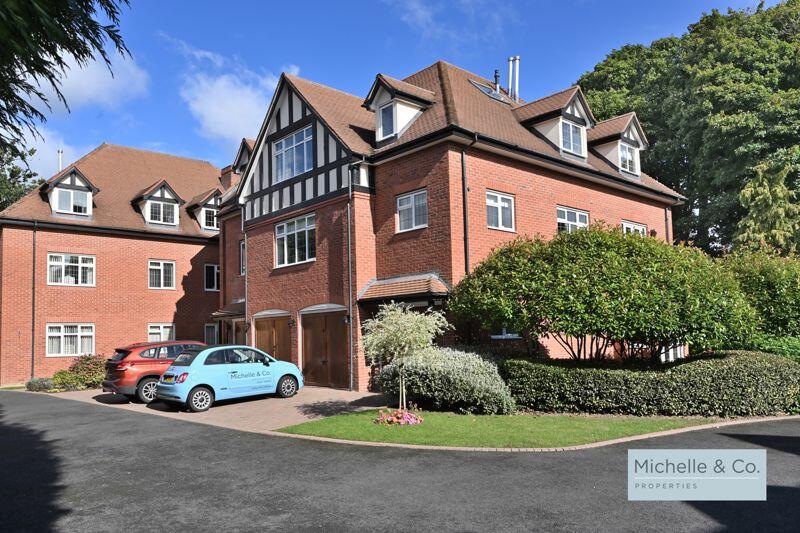 Additional image 2 of 2/3 bedroom luxury duplex apartment