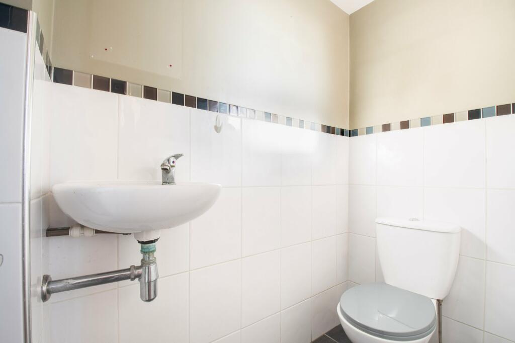 Additional image 15 of Fox Lane, Bromsgrove, Worcestershire, B61