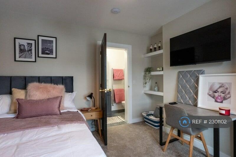 Additional image 10 of Albert Road, Tamworth, B79