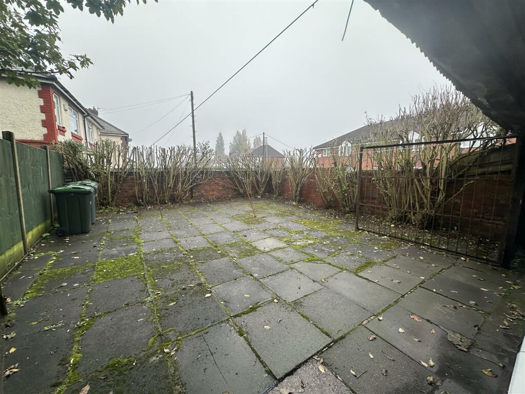 Additional image 27 of Causeway Green Road, Oldbury