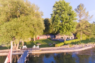 18 Water Fringe Drive