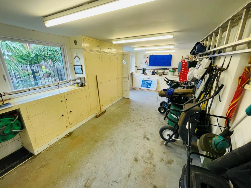 Additional image 35 of Stanway Road, West Bromwich, B71