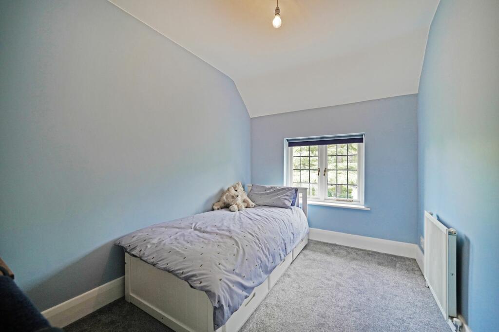 Additional image 22 of Warwick Road, Knowle, B93