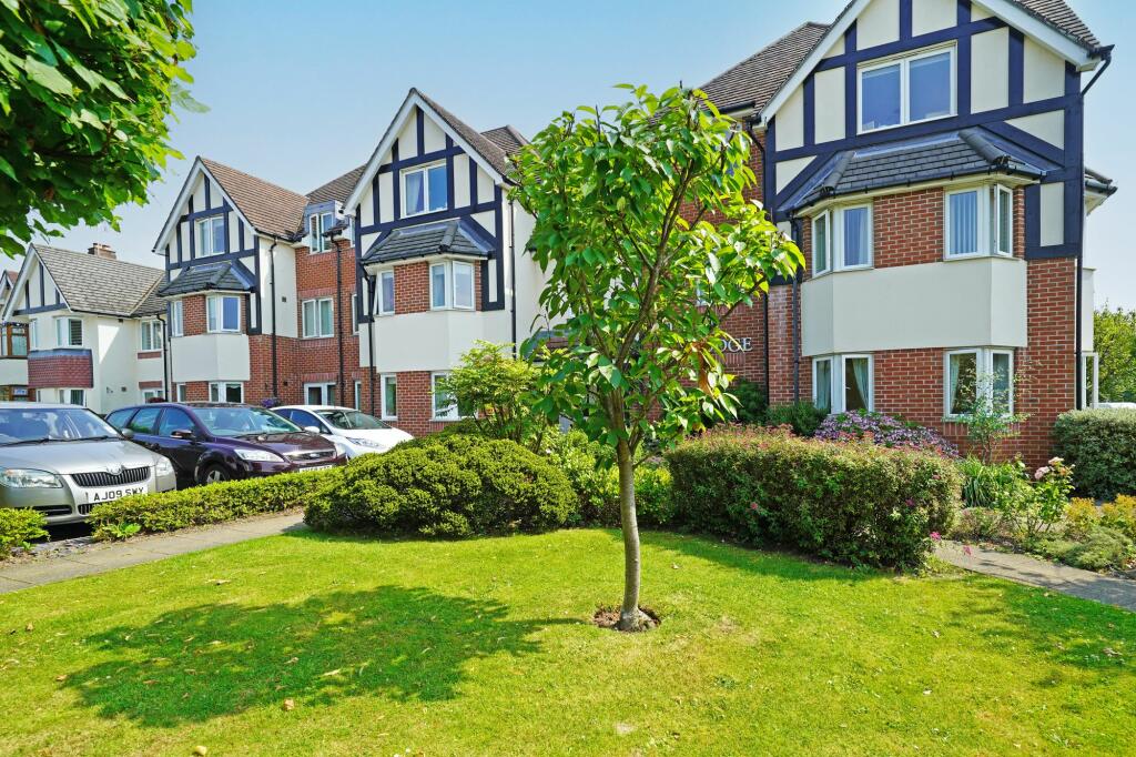 Additional image 12 of Warwick Road, Tudor Lodge, B92