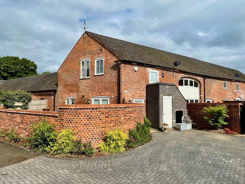 Additional image 12 of 7 Lamb Farm Barns, London Road, Canwell B75 5SD