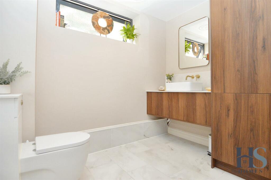 Additional image 32 of Bromsgrove Road, Romsley