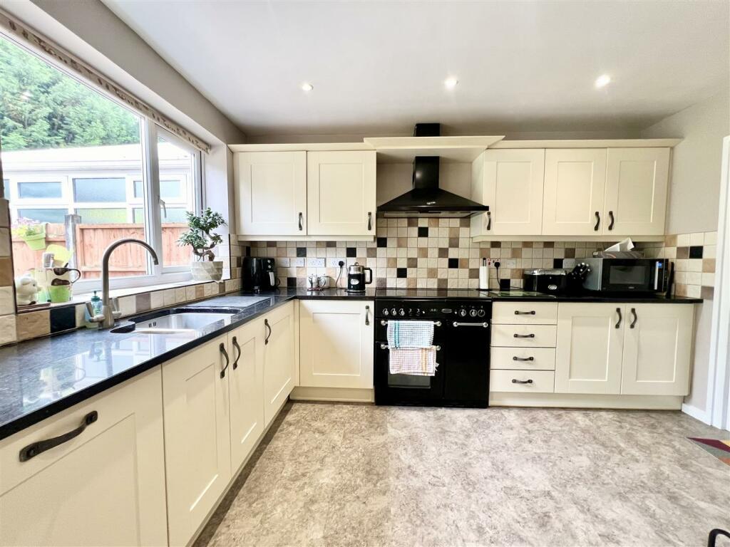 Additional image 5 of Cherry Tree Lane, Halesowen