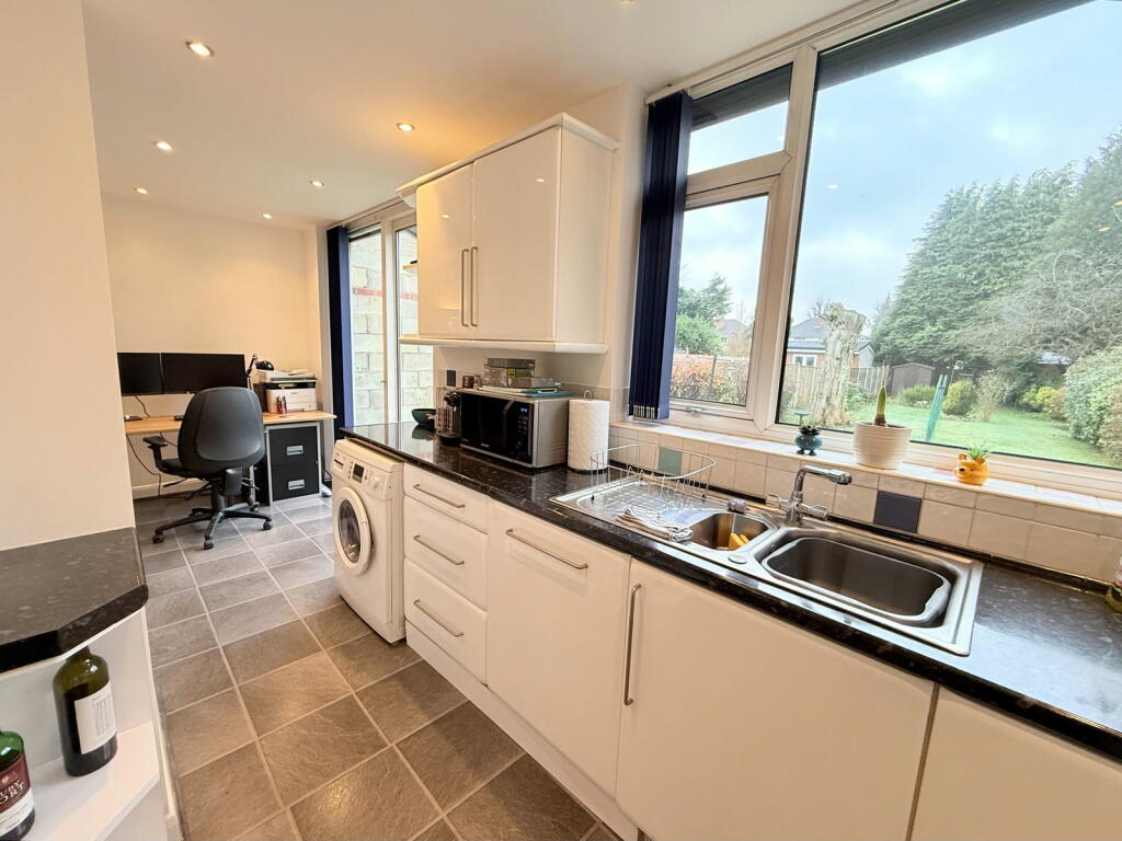 Additional image 7 of Cropthorne Road, Shirley