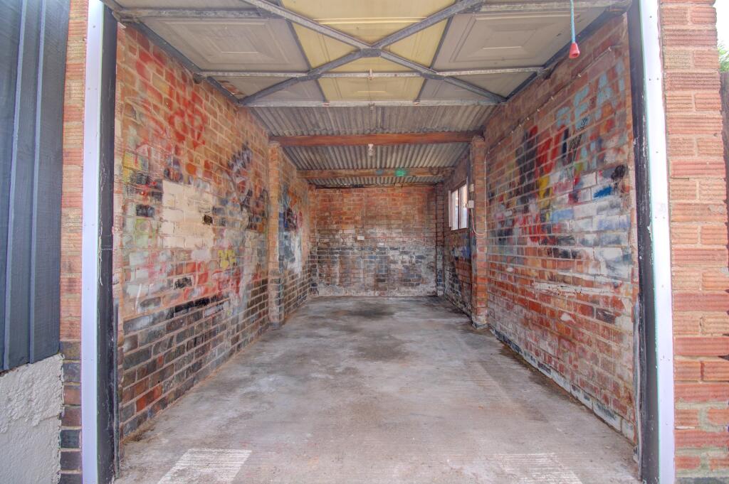 Additional image 13 of Kenilworth Road, Tamworth, B77