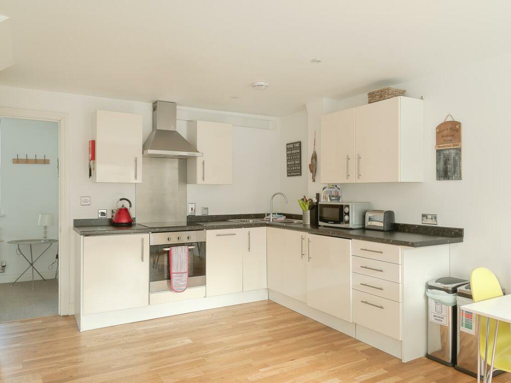 Additional image 5 of Bath Breaks, 16 James Street West, Bath, BA1 2BT