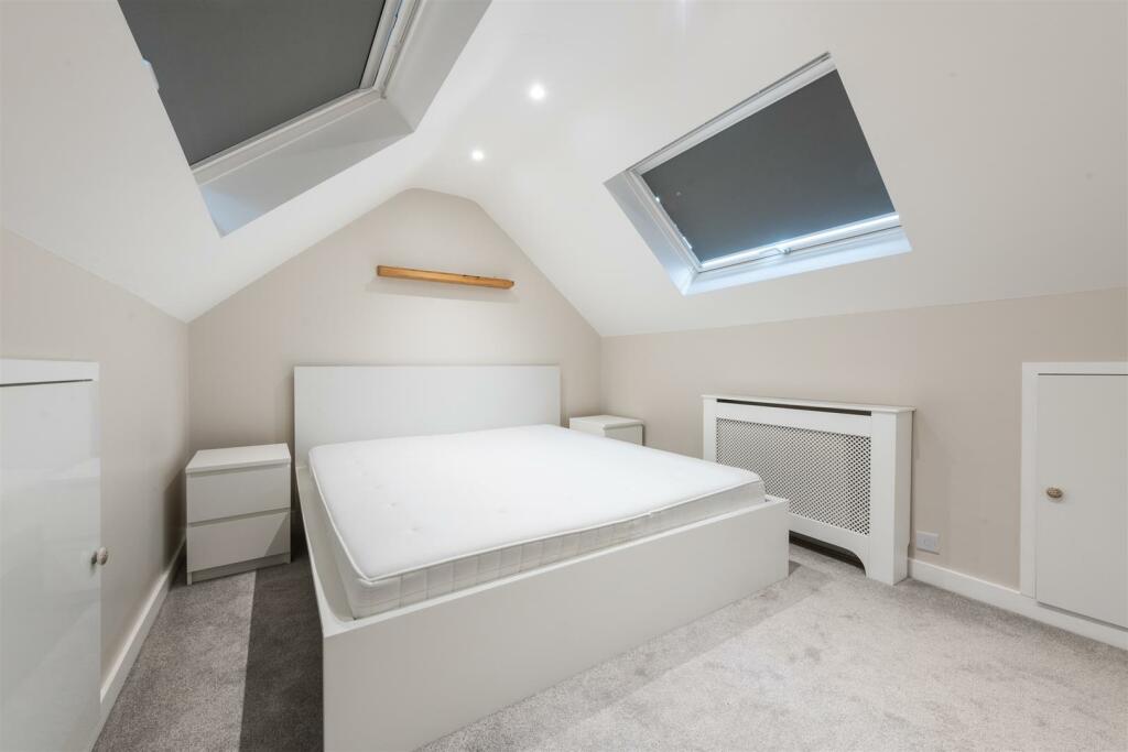 Additional image 16 of St Phillips Grove, Bentley Heath