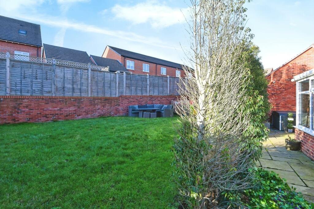 Additional image 23 of Yarrow Close, Tamworth