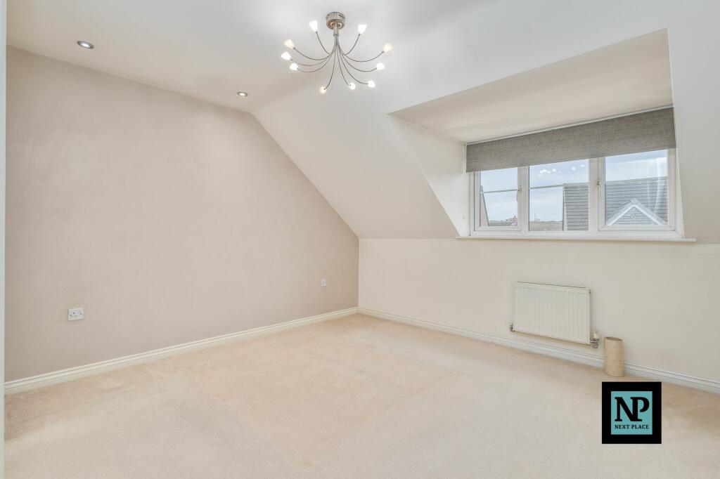 Additional image 8 of Valley Drive, Wilnecote, B77